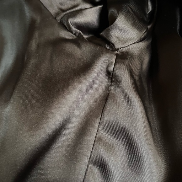 Vintage EUC dark brown coat with rosette buttons and bows. Like new! - Picture 8 of 9